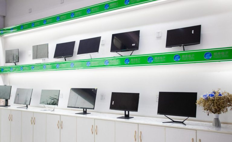 How to Choose a Reliable Computer Monitor Wholesale Supplier? 8 Key Considerations for B2B Buyers