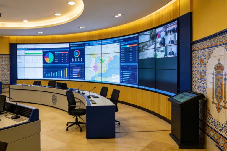 Tenfly 55″ Ultra-Narrow Bezel LCD Video Wall for Spain’s Regional Education Command Center